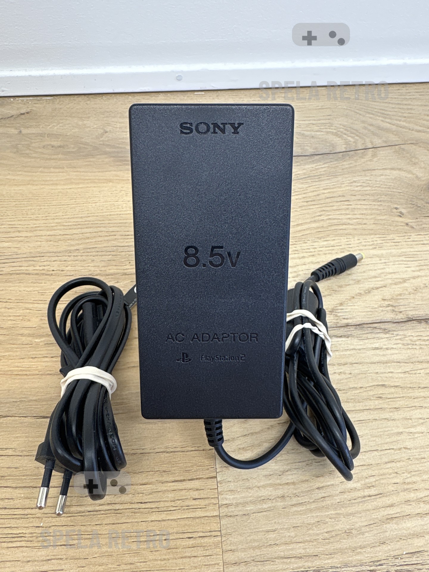 8.5v strömadapter