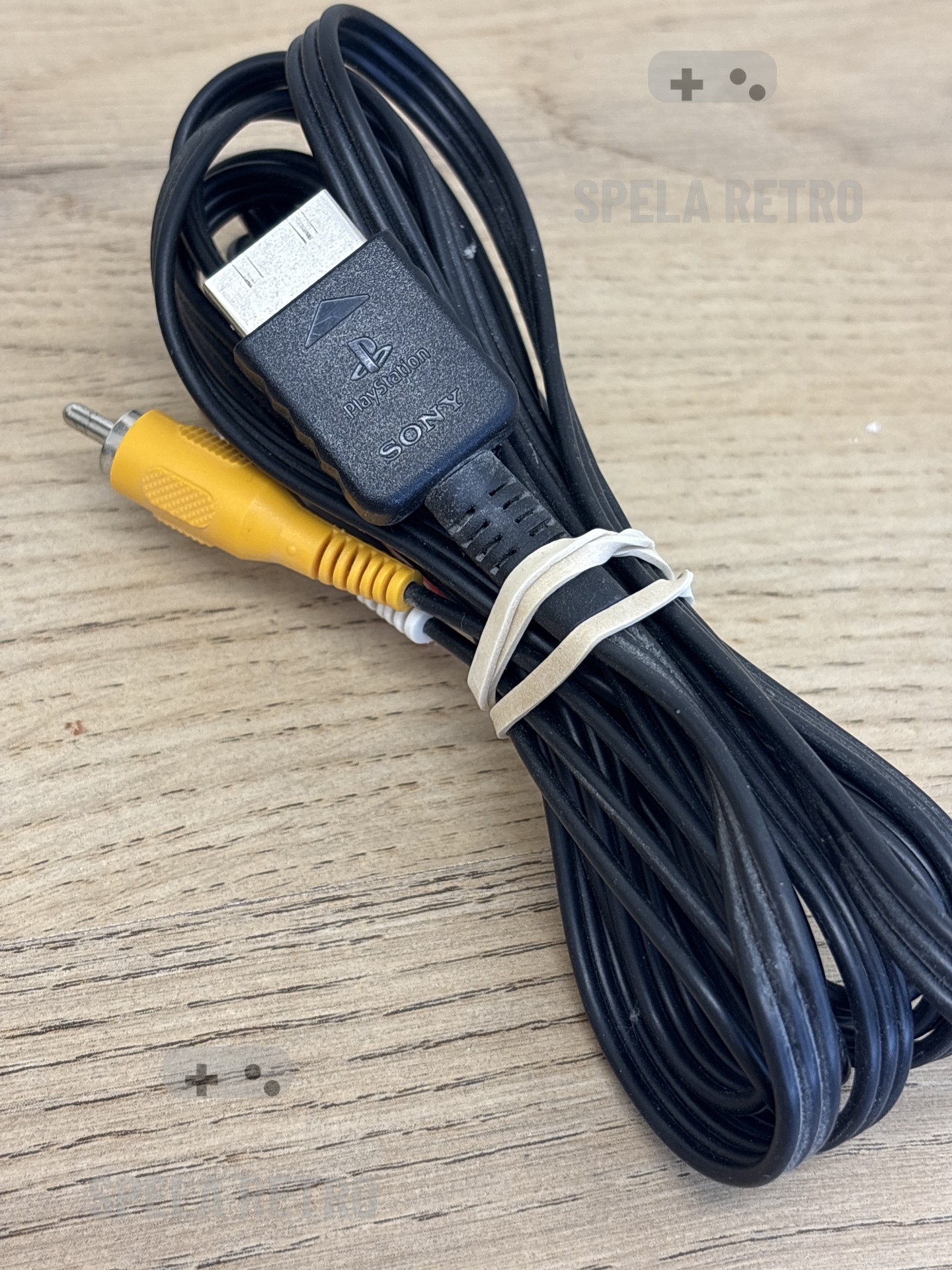 Playstation 2: Bildkabel (RCA)