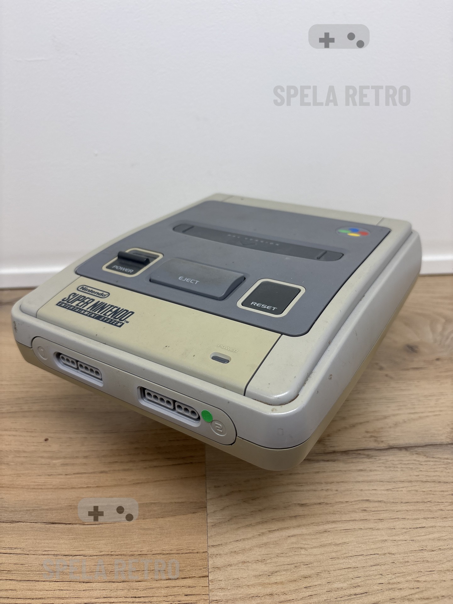 Super Nintendo: SNES bas enhet 